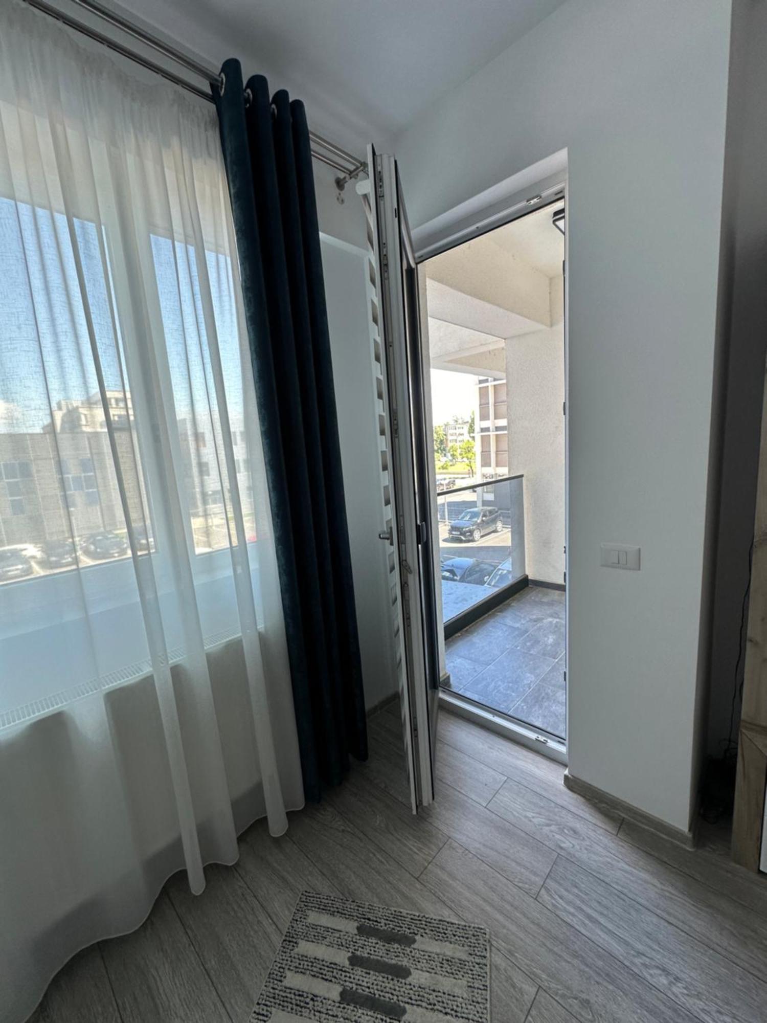 Renting Solutions Studio Iasi Ngoại thất bức ảnh